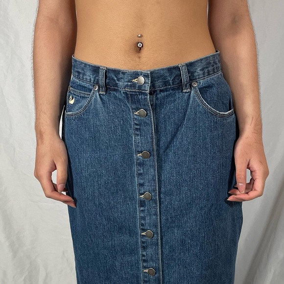 Trendy Vintage Gloria Vanderbilt Denim Maxi Skirt - Picture 3 of 8